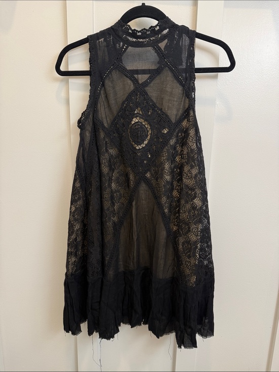 Free People Dresses & Skirts - Free People Black Sheer Lace Keyhole Top